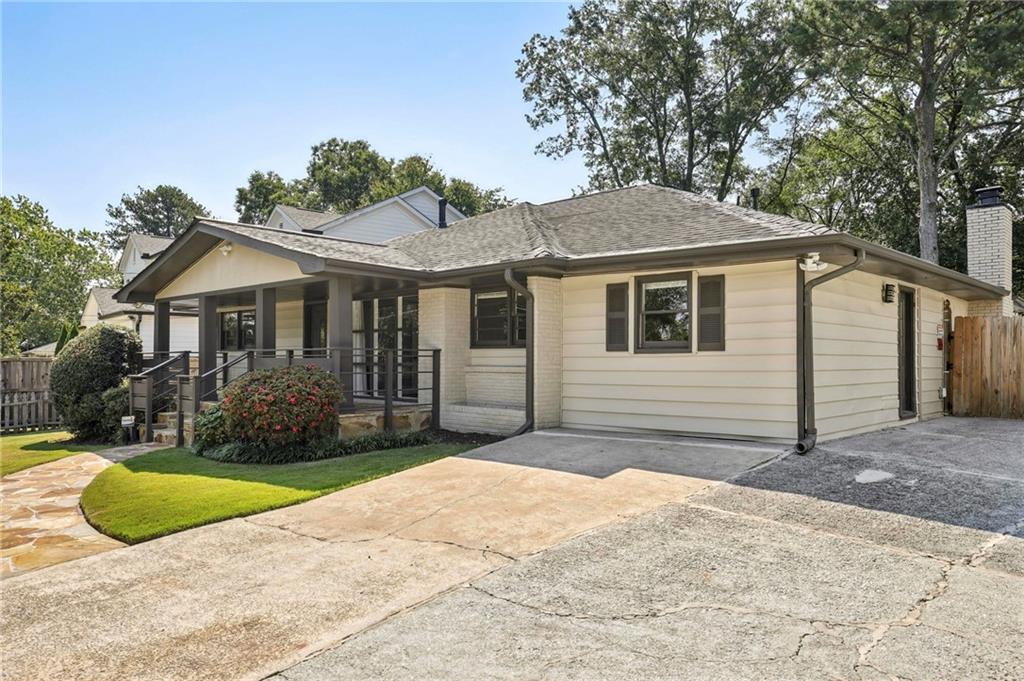 Foto principal - 1899 Raven Hill Dr NE