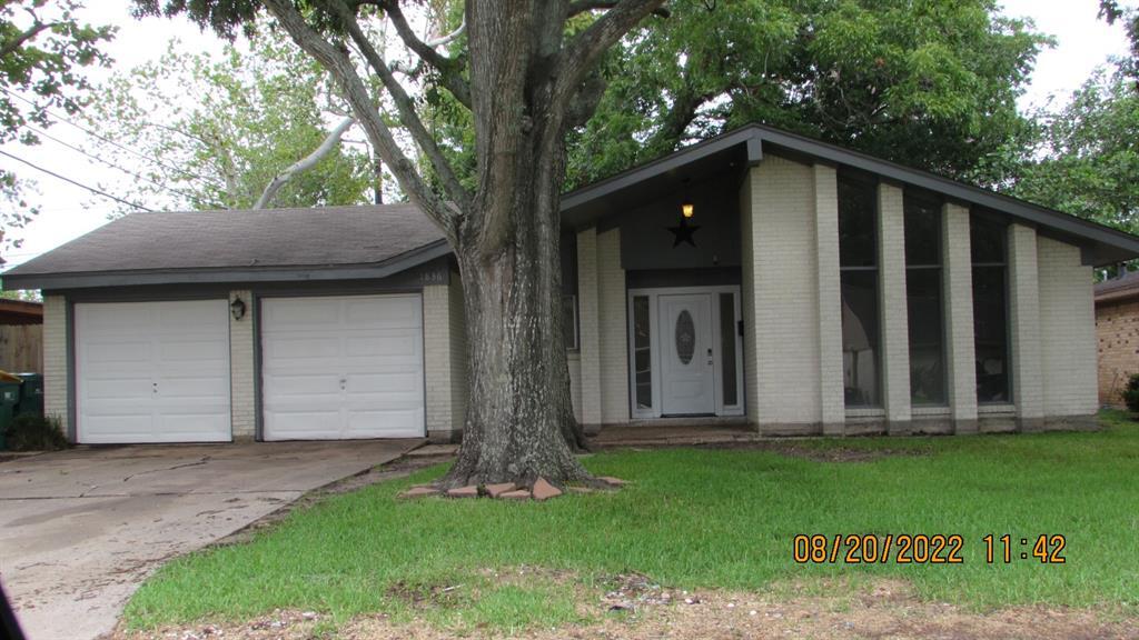Primary Photo - 1836 Dolphin Dr