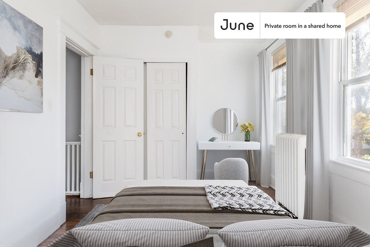 Private bedroom in 3 bed/2 bath Home - Private bedroom in 3 bed/2 bath Home