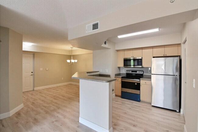 Foto del edificio - 3675 NW Mediterranean Ln
