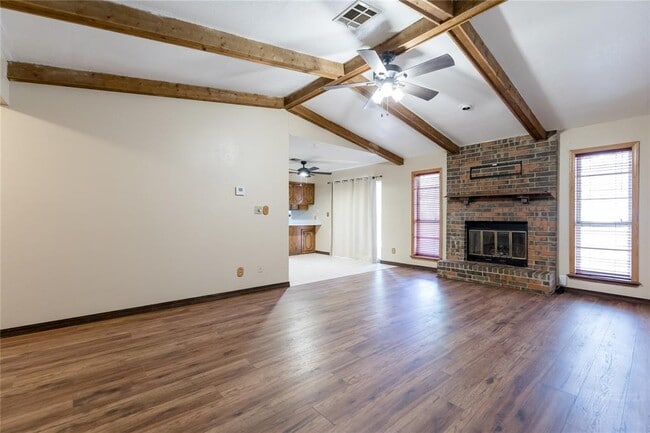 Building Photo - 110 Peggy Dr