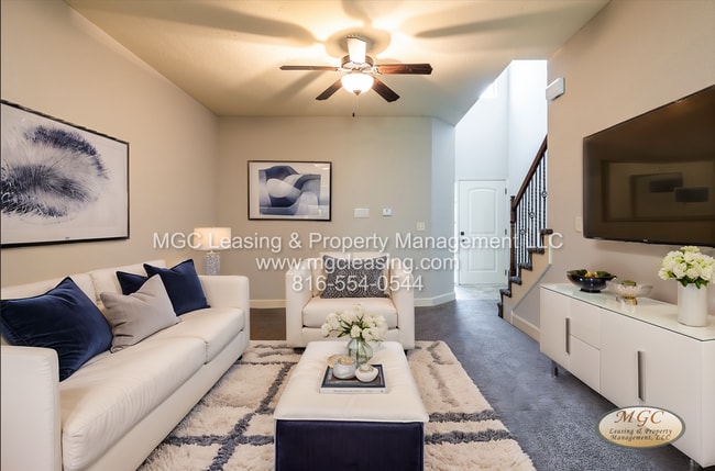 Interior Photo - Eagle Creek