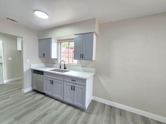 Foto del edificio - 44414 Andale Ave