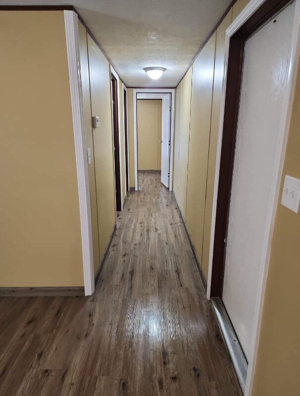 Foto del edificio - 23744 Walker South Rd