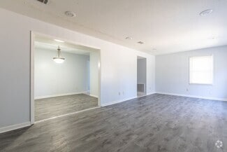 Building Photo - 1310 Knob Creek Rd