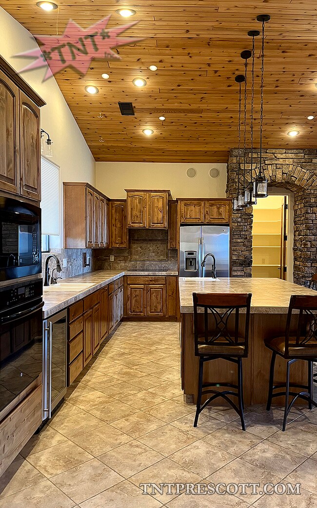 Building Photo - Home in Forest Trails HOA