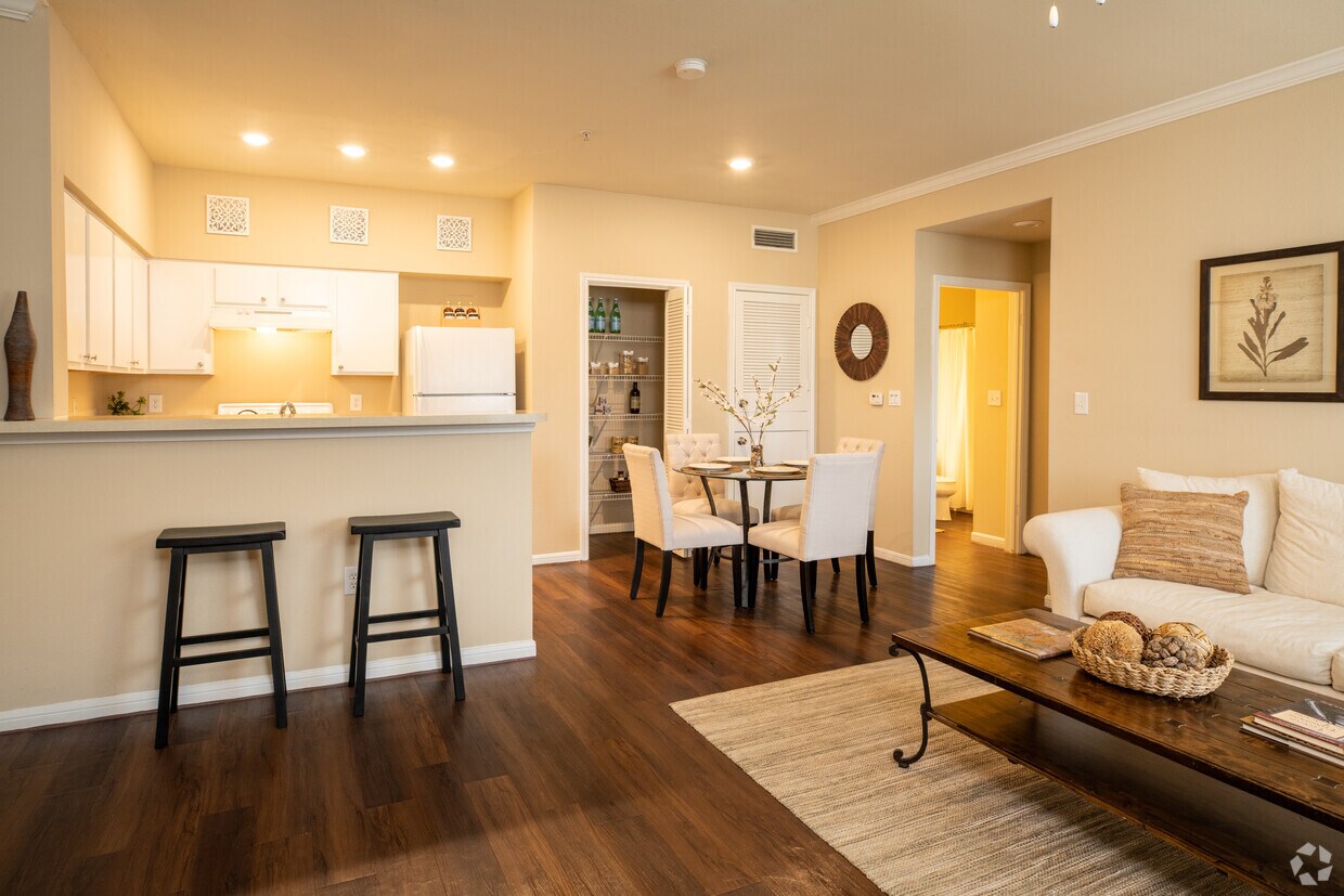 Chandler Creek Apartments Alquileres en Round Rock, TX