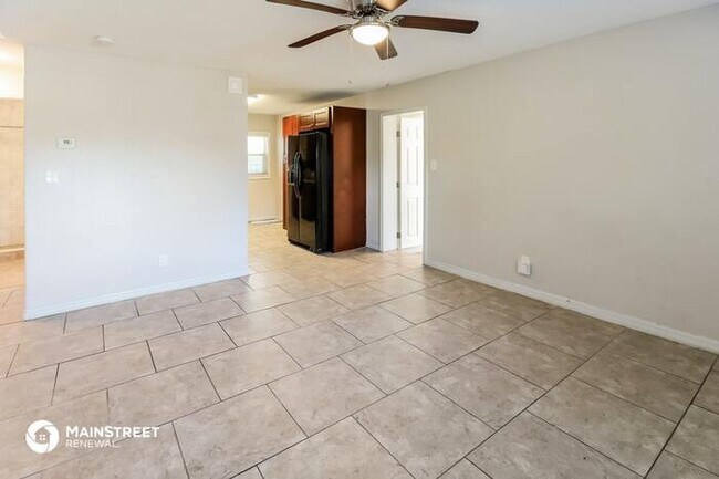 Building Photo - 2912 E 99th Ave, Tampa, FL 33612