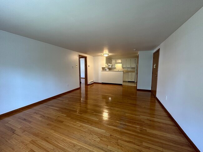 Foto del edificio - 9 Bayberry Rd