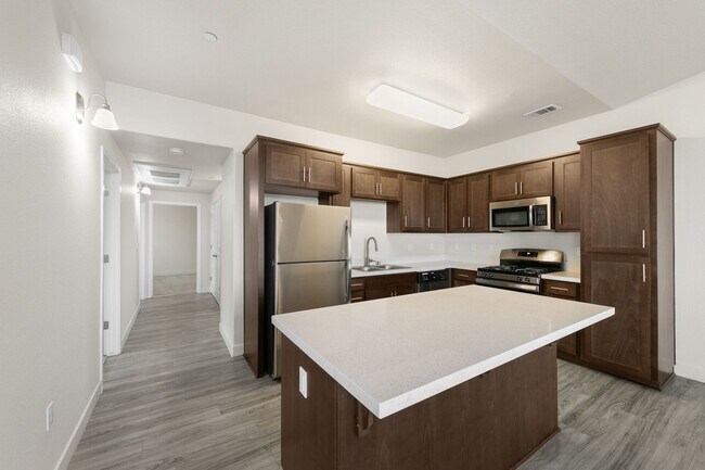 Building Photo - Luxe Ripon Apartments