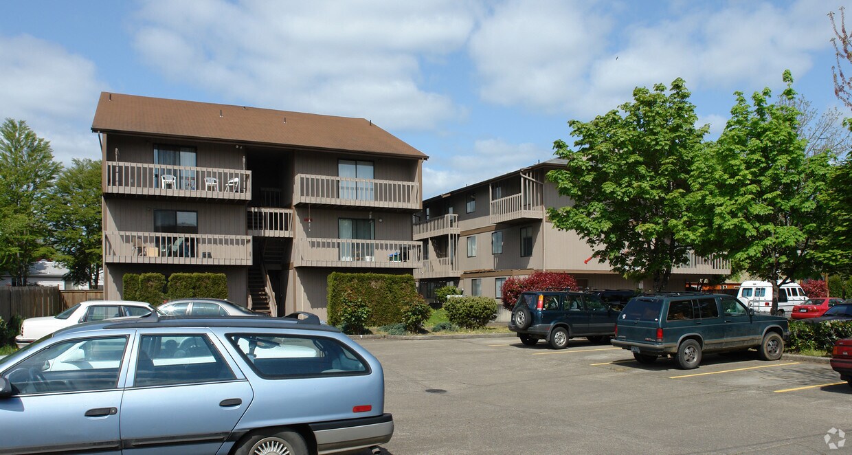 Building Photo - Nash Apartments