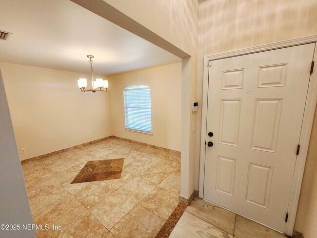 Foto del edificio - 6504 Crimson Leaf Ln