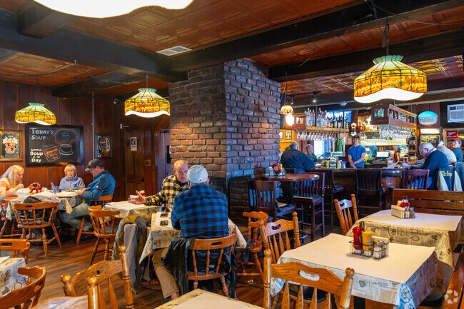 Brandt’s of Palatine has been serving the community of Downtown Palatine for over 50 years.