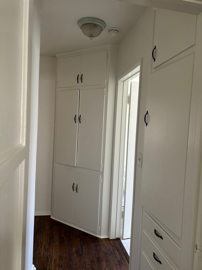 Foto del edificio - 11442 Riverside Dr