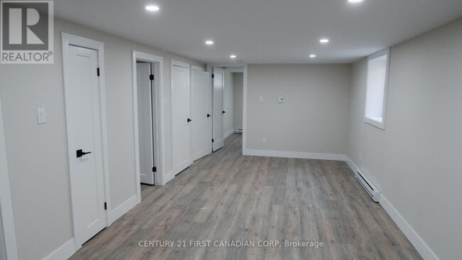 Building Photo - 1072 Jalna Blvd