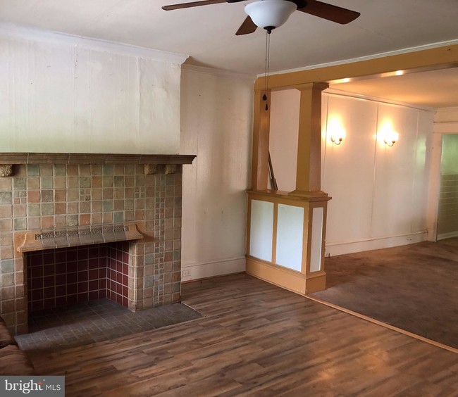 Building Photo - 3 bedroom in Shenandoah PA 17976