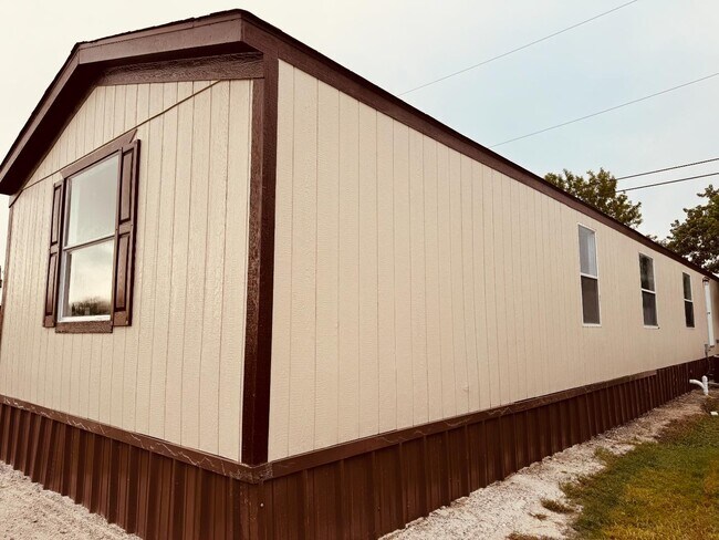 Foto del edificio - 2432 W Austin St