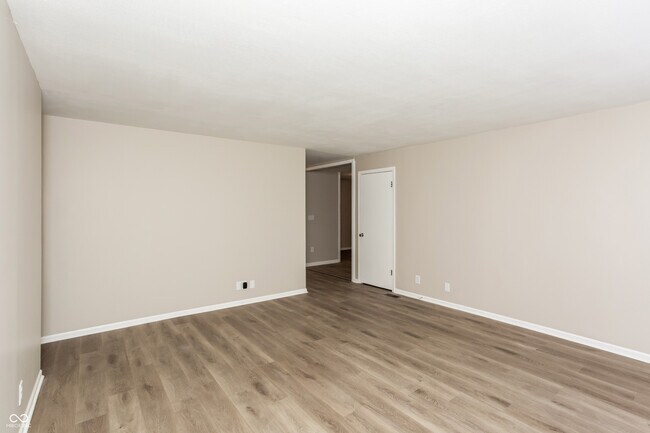 Building Photo - 2611 Belmar Ave