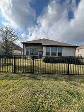 Building Photo - 3102 Secret Lagoon Ln