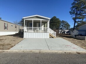 Building Photo - 123 Woodchuck Pkwy