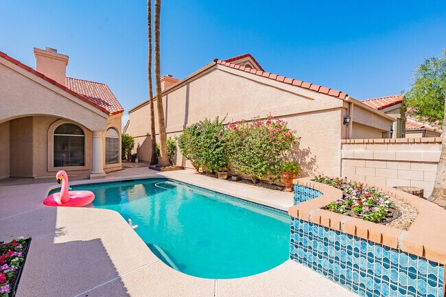 Foto del edificio - 11218 E Mercer Ln
