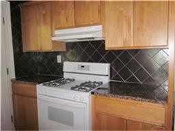 Foto del edificio - 5325 Reiger Ave