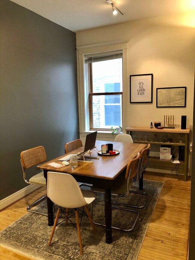 Foto del edificio - 2317 W Thomas St