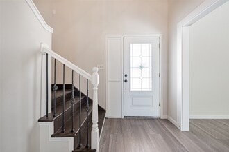 Building Photo - 6215 Portal Dr