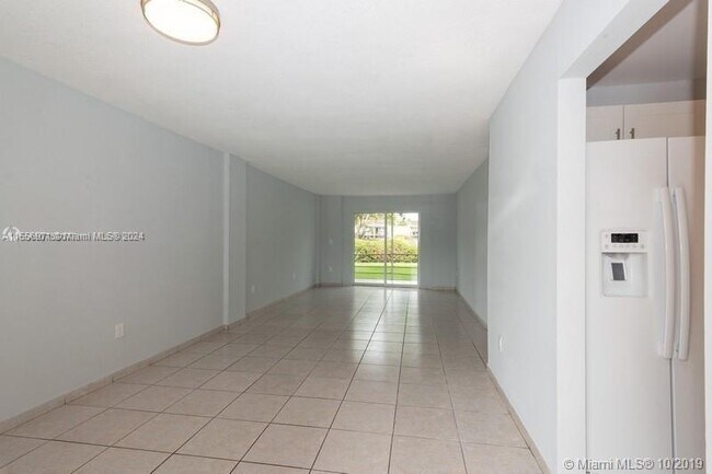 Building Photo - 14180 SW 84th St