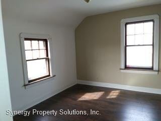 Building Photo - 3 br, 1 bath House - Massa Ave 65