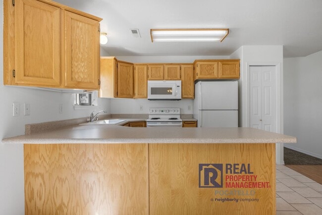 Foto del edificio - 4330 Henderson Ln