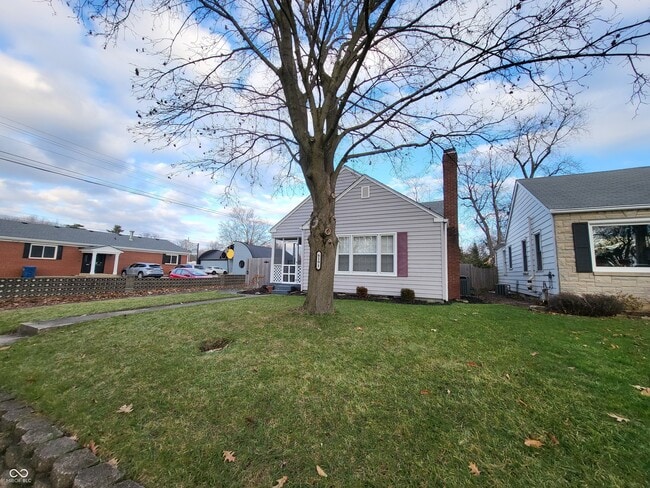 Foto del edificio - 6191 Crittenden Ave