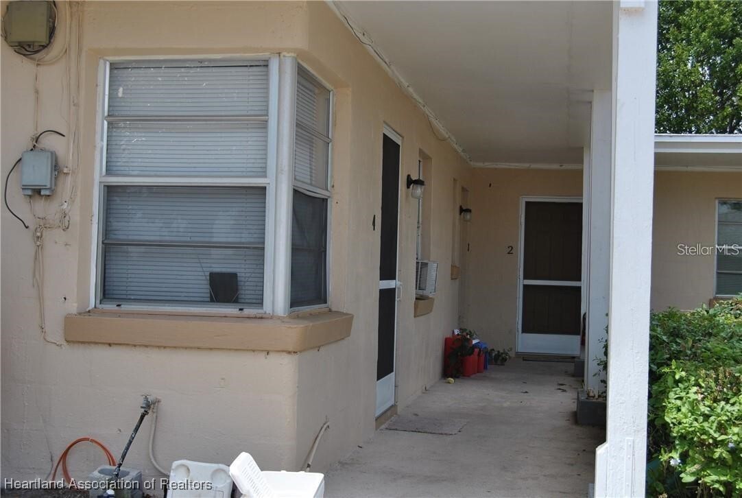 Primary Photo - 203 W Wall St
