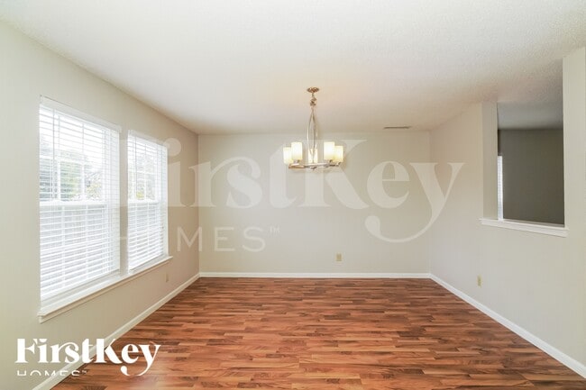 Building Photo - 339 Winterset Way