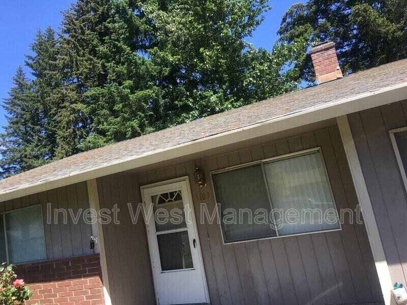 Primary Photo - 1103 NE 142nd Ave