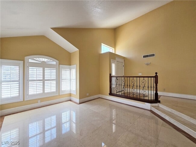 Foto del edificio - 5239 Autumn Sky Rd