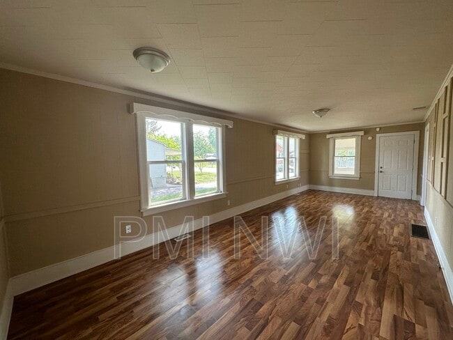 Building Photo - 2717 Clay St