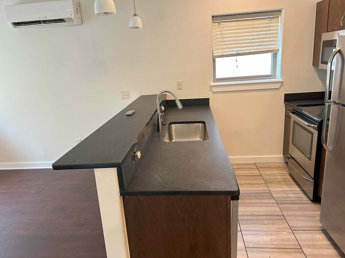 Photo - 719 N Oakland Ave (Fayetteville, AR)