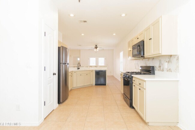 Foto del edificio - 14749 Sand Gate Dr