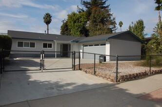 Building Photo - 141 San Federico Ave