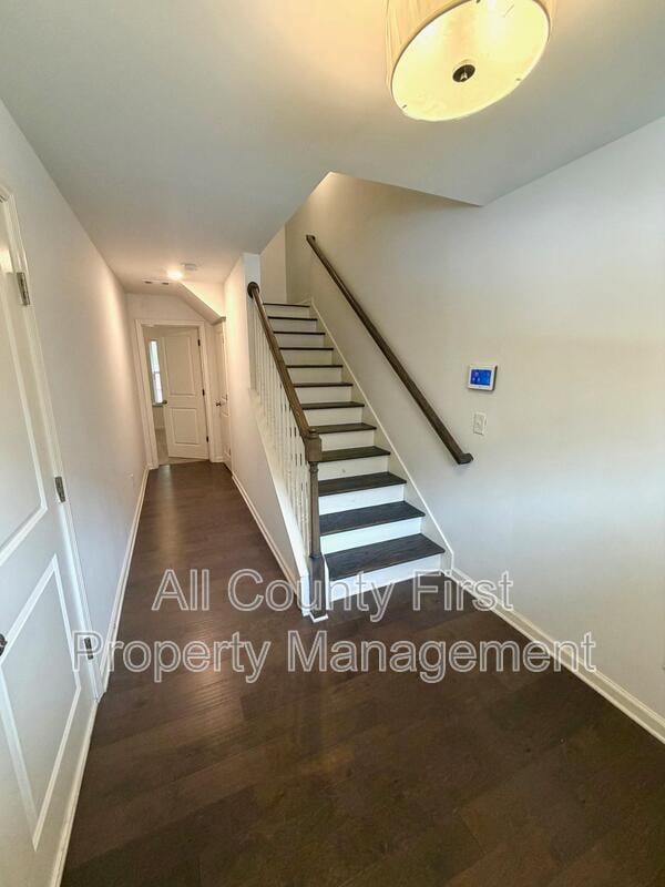 Photo - 887 Society Cir House