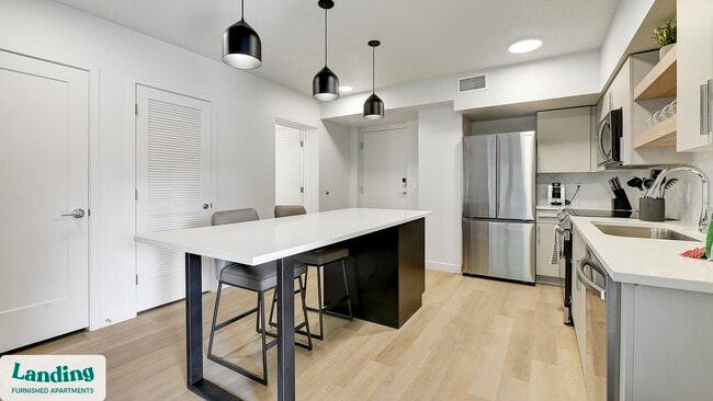 Building Photo - 352 S 500 E