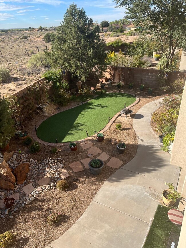 Foto del edificio - 1124 San Augustin Dr