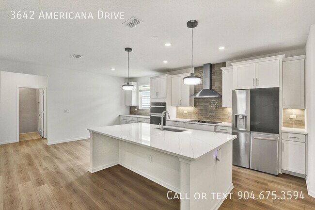 Foto del edificio - 3642 Americana Dr