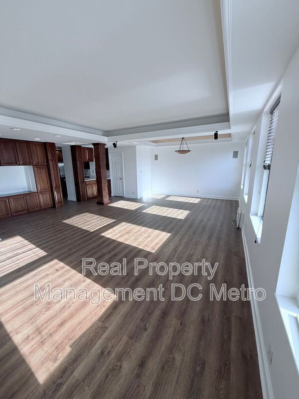 Foto del edificio - 1316 New Hampshire Ave NW