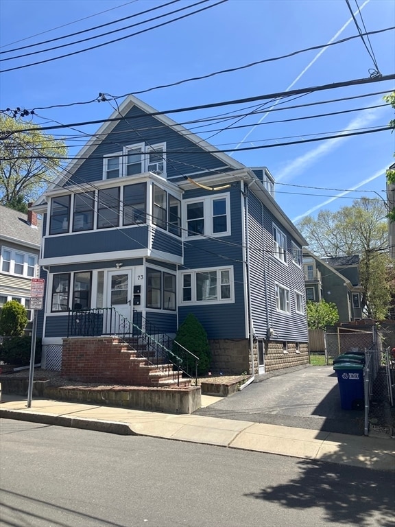 Building Photo - 73 Lowell St