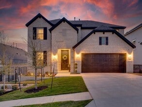Building Photo - 1405 Castalo Ln
