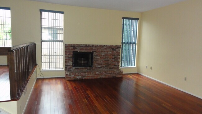 Foto del edificio - 255 North Rd