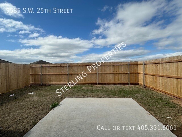 Foto del edificio - 9585 SW 25th St