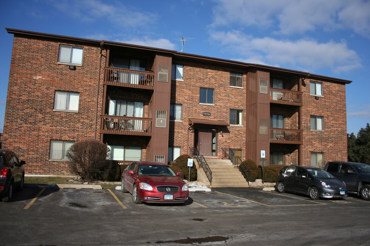 Primary Photo - 15724 Peggy Ln